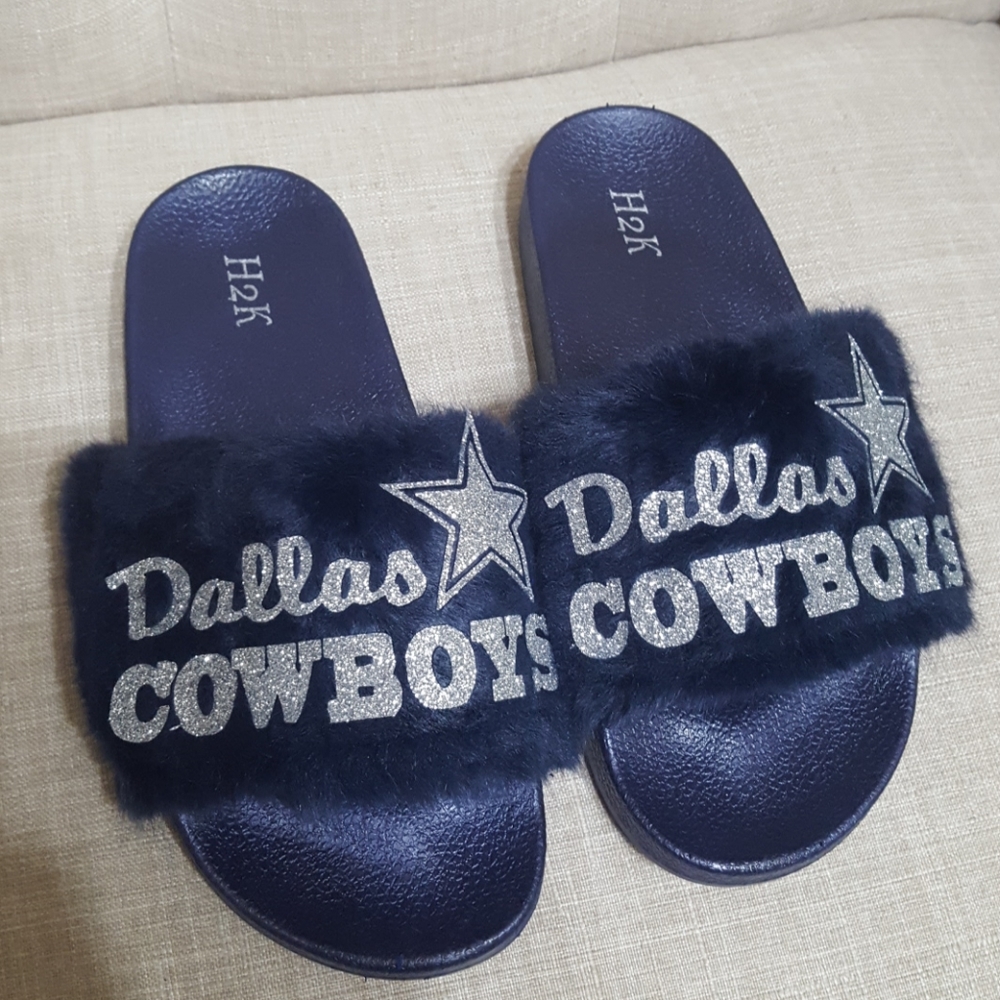 Dallas cowboys fur slippers - Picture 3 of 4